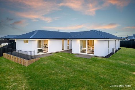 Photo of property in 13 Ranginui Drive, Kaiapoi, 7630
