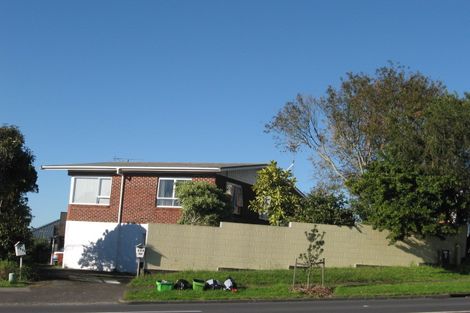 Photo of property in 2/289 Pakuranga Road, Pakuranga Heights, Auckland, 2010
