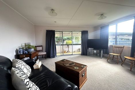 Photo of property in 5 Hillary Street, Waimate, 7924