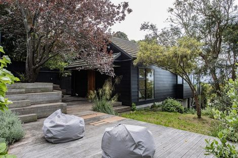 Photo of property in 8 Aranoni Track, Clifton, Christchurch, 8081