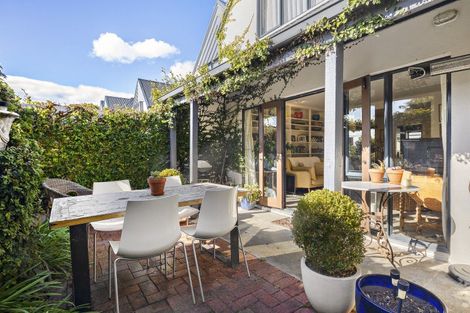 Photo of property in 14u8 Harriett Street, Thorndon, Wellington, 6011