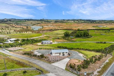 Photo of property in 2 Valley View Lane, Hakaru, 0975