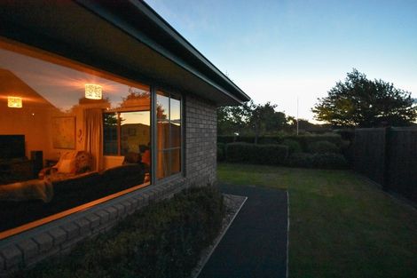 Photo of property in 42 Hagart-alexander Drive, Mosgiel, 9024