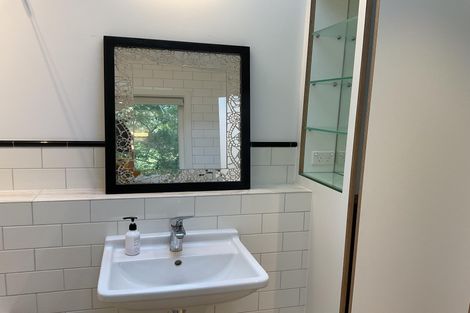 Photo of property in 27 Matheson Bay Road, Leigh, 0985