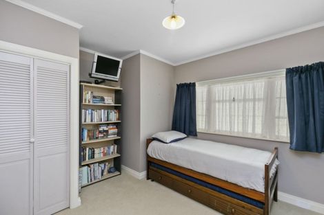 Photo of property in 40 Tiber Street, Island Bay, Wellington, 6023