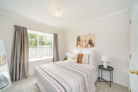 Photo of property in 155 Summerhill Drive, Fitzherbert, Palmerston North, 4410