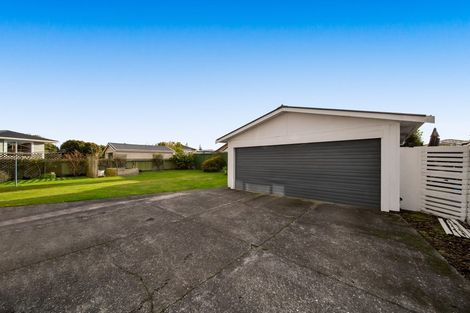 Photo of property in 13 Mccarthy Street, Hawera, 4610