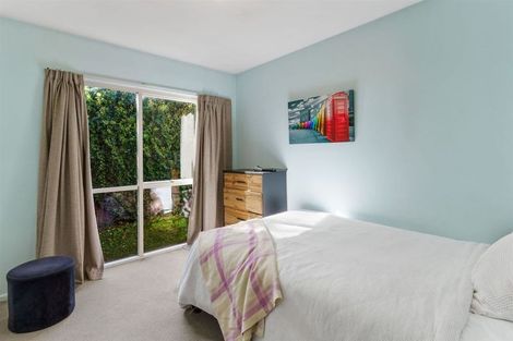 Photo of property in 20 Hillcrest Place, Avonhead, Christchurch, 8042