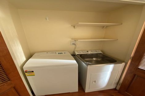 Photo of property in 58f1 Brougham Street, Mount Victoria, Wellington, 6011