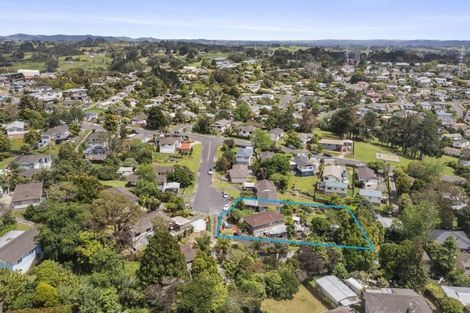 Photo of property in 8 Kilcar Place, Massey, Auckland, 0614