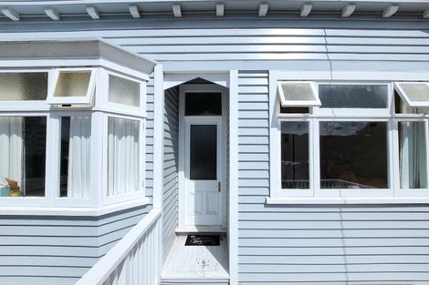 Photo of property in 126 Wallace Street, Mount Cook, Wellington, 6021