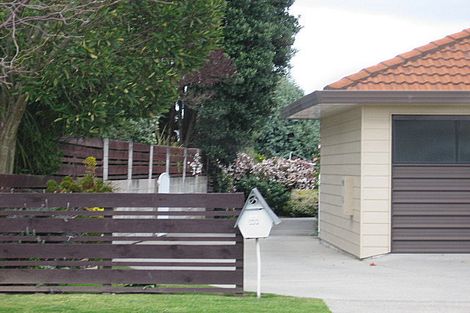 Photo of property in 84a Gloucester Road, Mount Maunganui, 3116