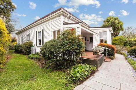 Photo of property in 1097 Junction Road, Egmont Village, New Plymouth, 4372