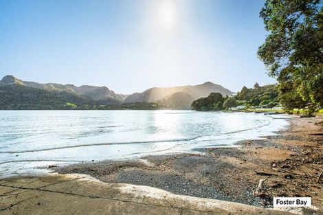 Photo of property in 22 Foster Avenue, Huia, Auckland, 0604