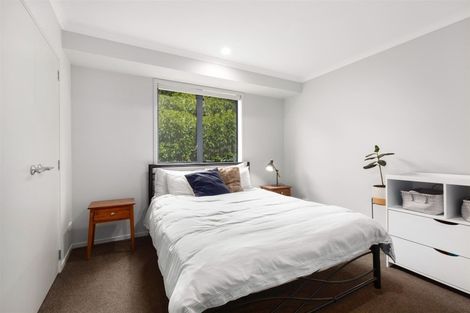 Photo of property in 31 Mooring Close, Whitby, Porirua, 5024