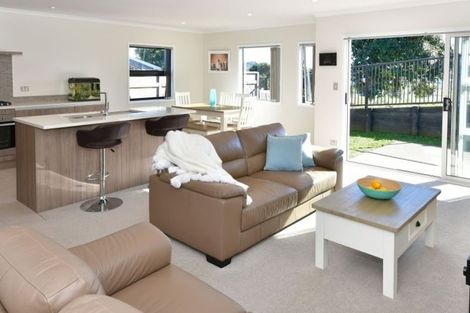 Photo of property in 75 Cape Cod Drive, Gulf Harbour, Whangaparaoa, 0930