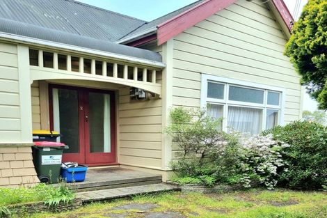 Photo of property in 121 Forbury Road, Saint Clair, Dunedin, 9012