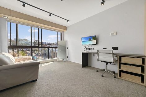 Photo of property in Vedado Apartments, 208/41u Hopper Street, Mount Cook, Wellington, 6011