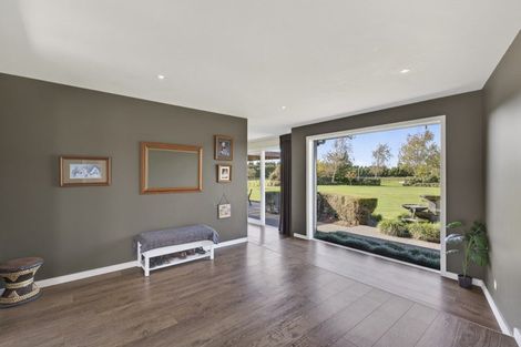 Photo of property in 50a Richmond Road, Brixton, New Plymouth, 4373