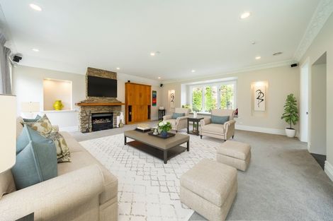 Photo of property in 29 Padnell Crescent, Paparangi, Wellington, 6037