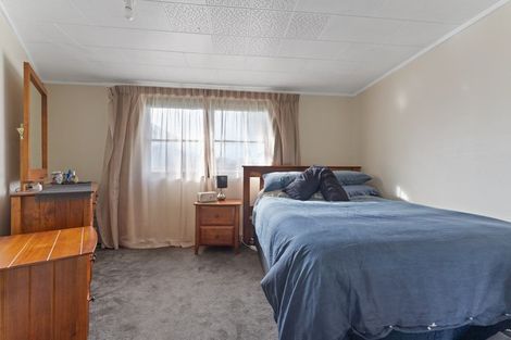 Photo of property in 76 Conway Road, Eltham, 4322