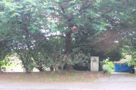 Photo of property in 28 Kakariki Grove, Waikanae, 5036