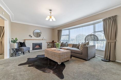 Photo of property in 3 Dalmont Place, Chartwell, Hamilton, 3210