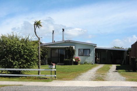 Photo of property in 24 Coates Street, Westport, 7825