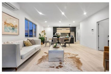 Photo of property in 83 Pacific Heights Road, Orewa, 0931