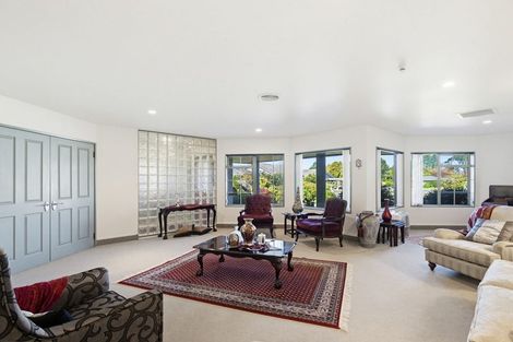 Photo of property in 14 Holdsworth Drive, Otamatea, Whanganui, 4500