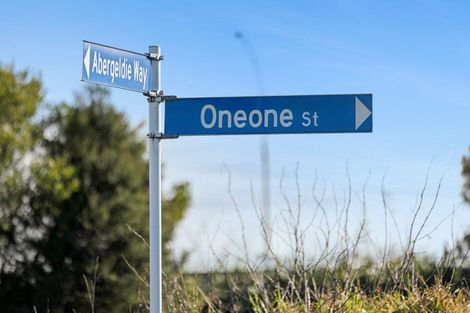 Photo of property in 12a Oneone Street, Cambridge, 3493