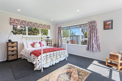 Photo of property in 35 Mansfield Drive, Kaiapoi, 7630