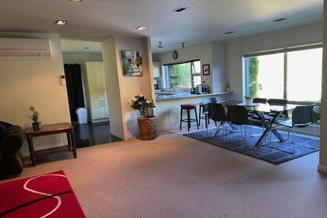 Photo of property in 17u2 Blackbridge Road, Wadestown, Wellington, 6012