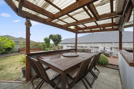 Photo of property in 5 Lambert Way, Paraparaumu, 5032