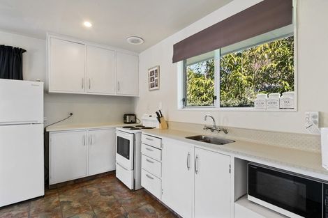 Photo of property in 64 Crofton Road, Harewood, Christchurch, 8051