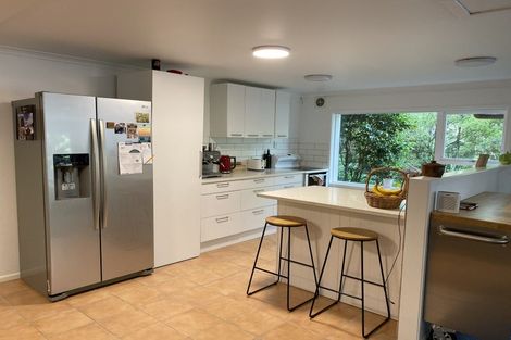 Photo of property in 53a Onedin Place, Titirangi, Auckland, 0604