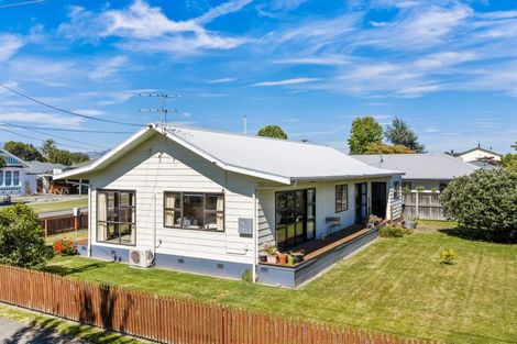 Photo of property in 15 Mowat Street, Springlands, Blenheim, 7201