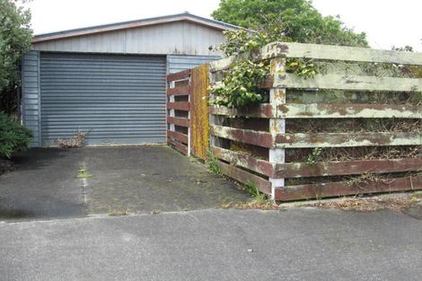 Photo of property in 15 Blenheim Place, Feilding, 4702