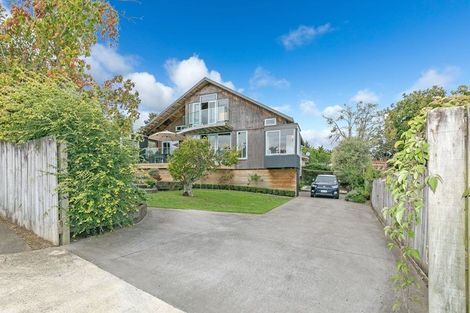 Photo of property in 114 Collins Avenue, Te Awamutu, 3800