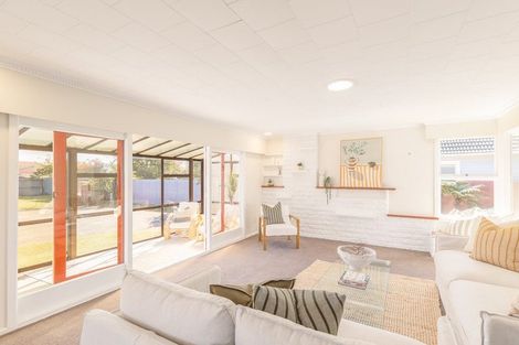 Photo of property in 146 Springs Road, Hornby, Christchurch, 8042
