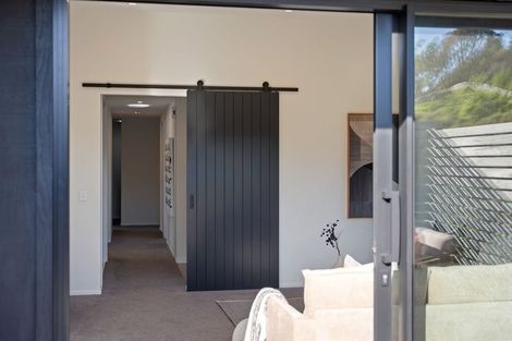 Photo of property in 9 Kaiwaru Place, Waikanae, 5036