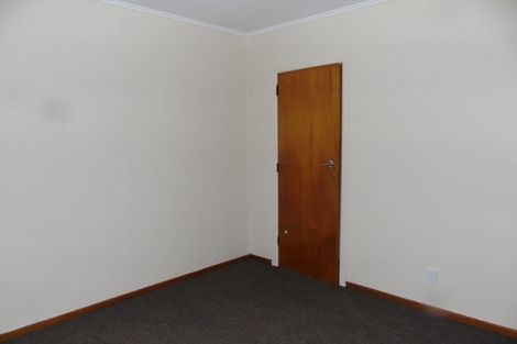 Photo of property in Shakespeare Flats, 8/48 Merton Street, Trentham, Upper Hutt, 5018