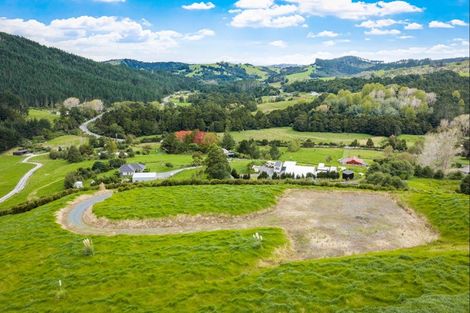 Photo of property in 960c Whangaripo Valley Road, Whangaripo, Wellsford, 0972