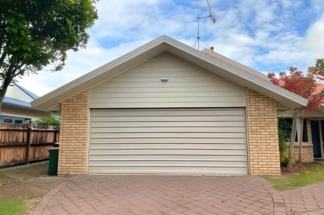 Photo of property in 11 Ayrshire Drive, Grandview Heights, Hamilton, 3200