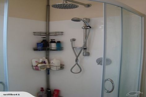 Photo of property in 5b Paeroa Street, Riccarton, Christchurch, 8041