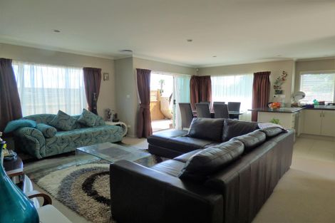 Photo of property in 8 Cambourne Road, Papatoetoe, Auckland, 2025