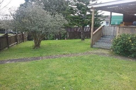 Photo of property in 21 Merchant Avenue, Te Atatu South, Auckland, 0610