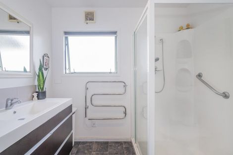 Photo of property in 39 Whitby Avenue, Whitianga, 3510