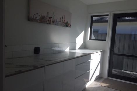 Photo of property in 16 Hurunui Drive, Te Awa, Napier, 4110