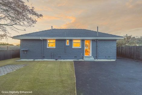 Photo of property in 15 Gresham Terrace, New Brighton, Christchurch, 8083
